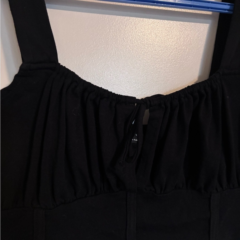 ASOS corset style milk maid tie front cropped tank in black - Picture 2 of 4